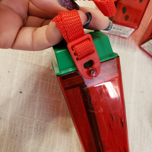 Watermelon tumblers with strap - Picture 4 of 4